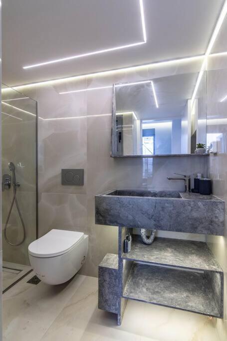 Little Diamond Apartment Athens Ngoại thất bức ảnh